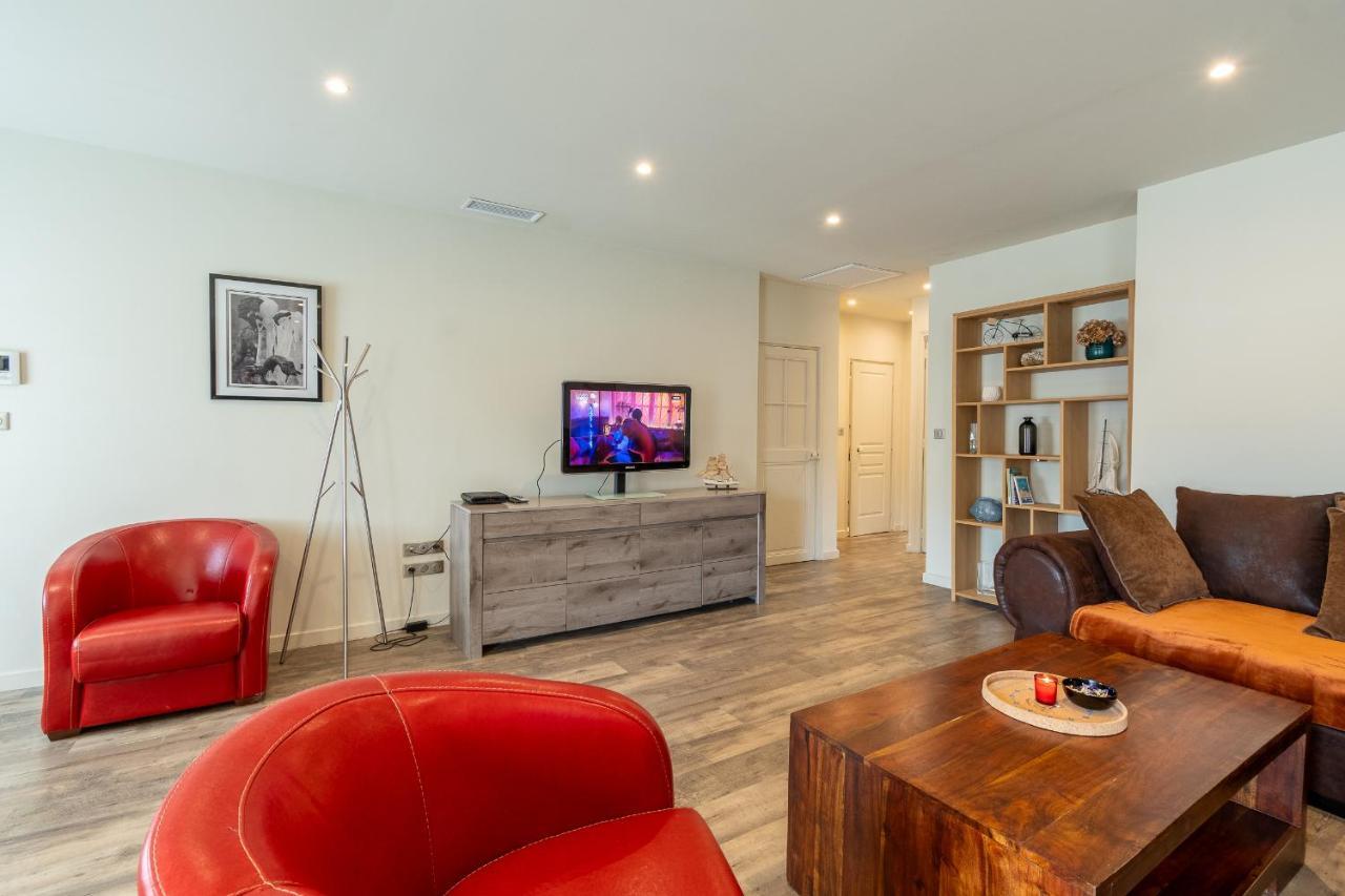 Standing Vieux Port 110 M2, Marseilleアパートメント エクステリア 写真